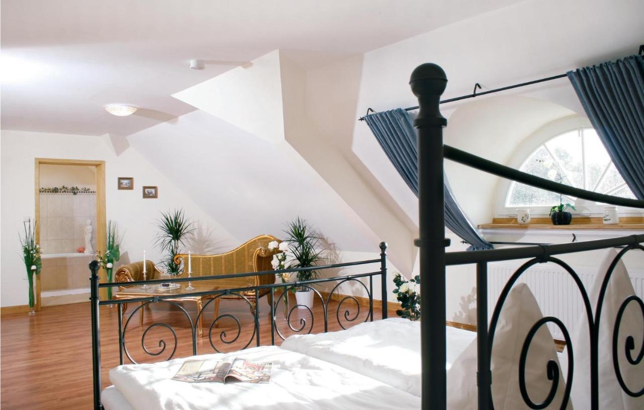 Herrenhaus Luebbenow Bagian luar foto