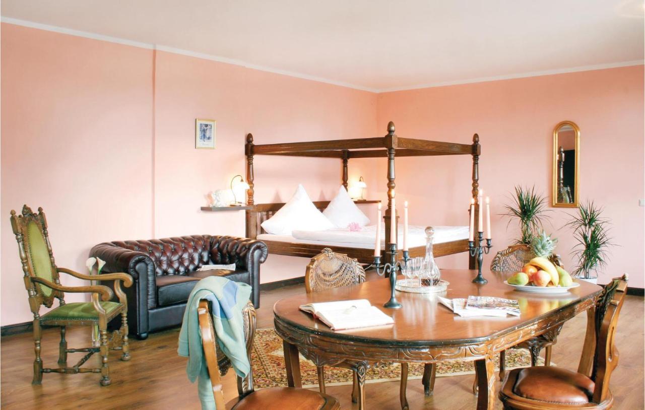 Herrenhaus Luebbenow Bagian luar foto