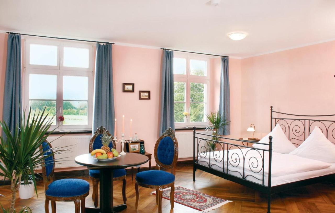 Herrenhaus Luebbenow Bagian luar foto